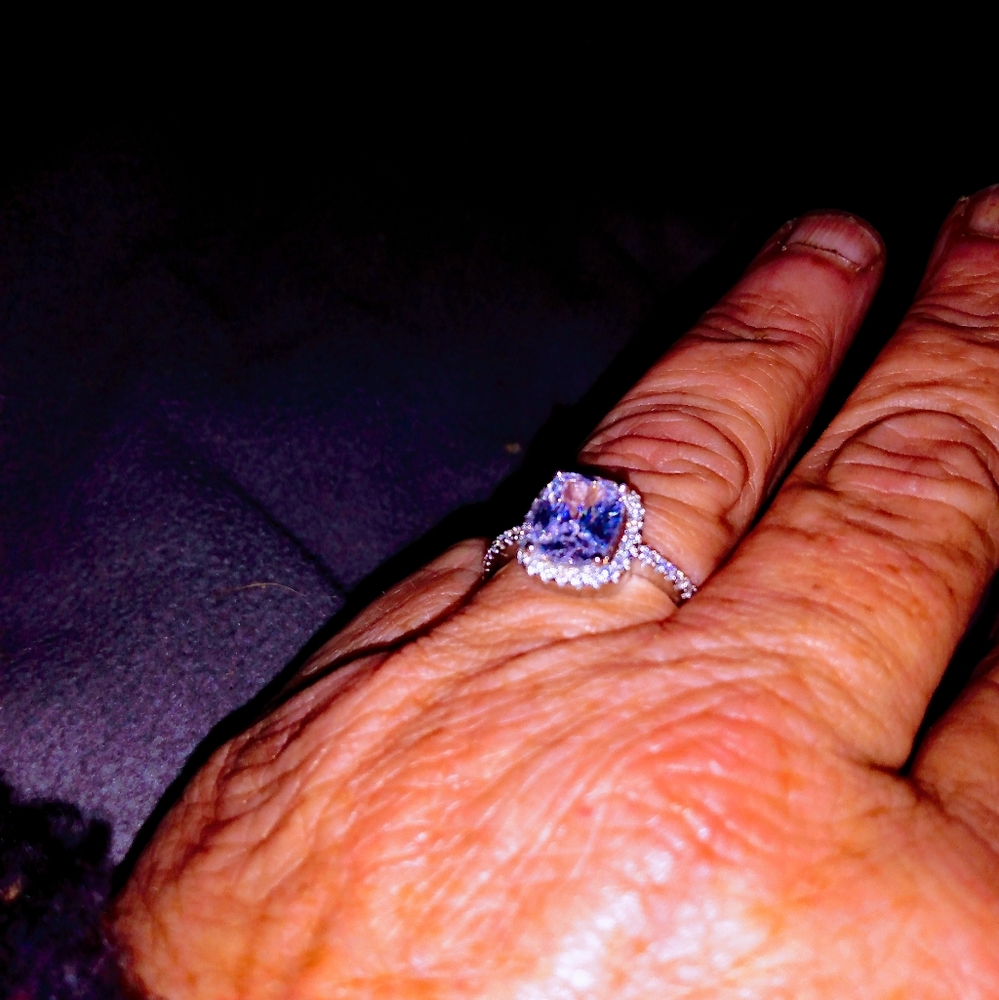 ring - Picture 2 of 2